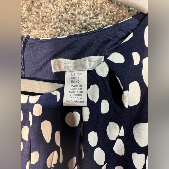 NWOT London Times Sleeveless Jersey Keyhole Belted Midi Dress Size 10P - Picture 5 of 7